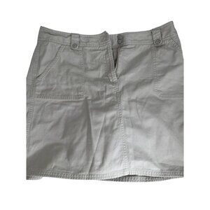 Liz Claiborne Womens Beige Skort Size 14 W/Pockets & Button Details